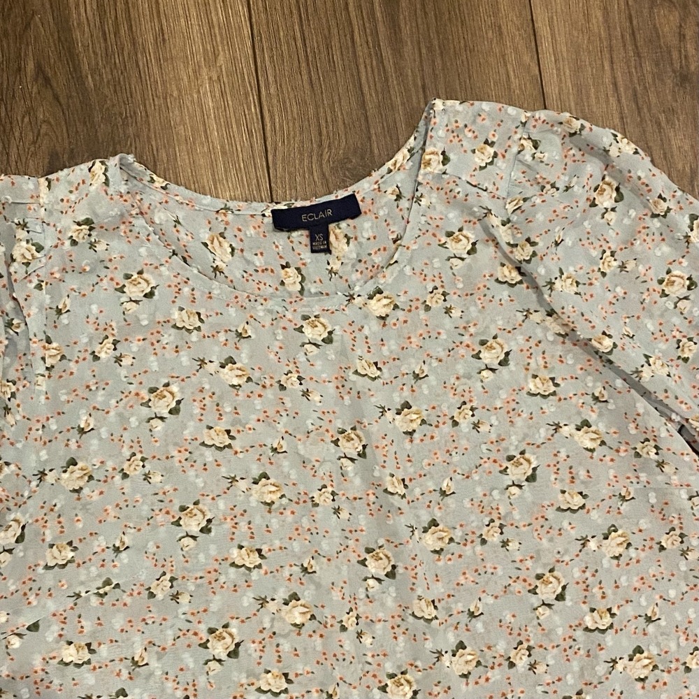 Eclair XS Light Blue White‎ Rose 3/4 Gathered Sleeve Sheer Cottage core